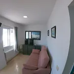 Ernesto Apartment *